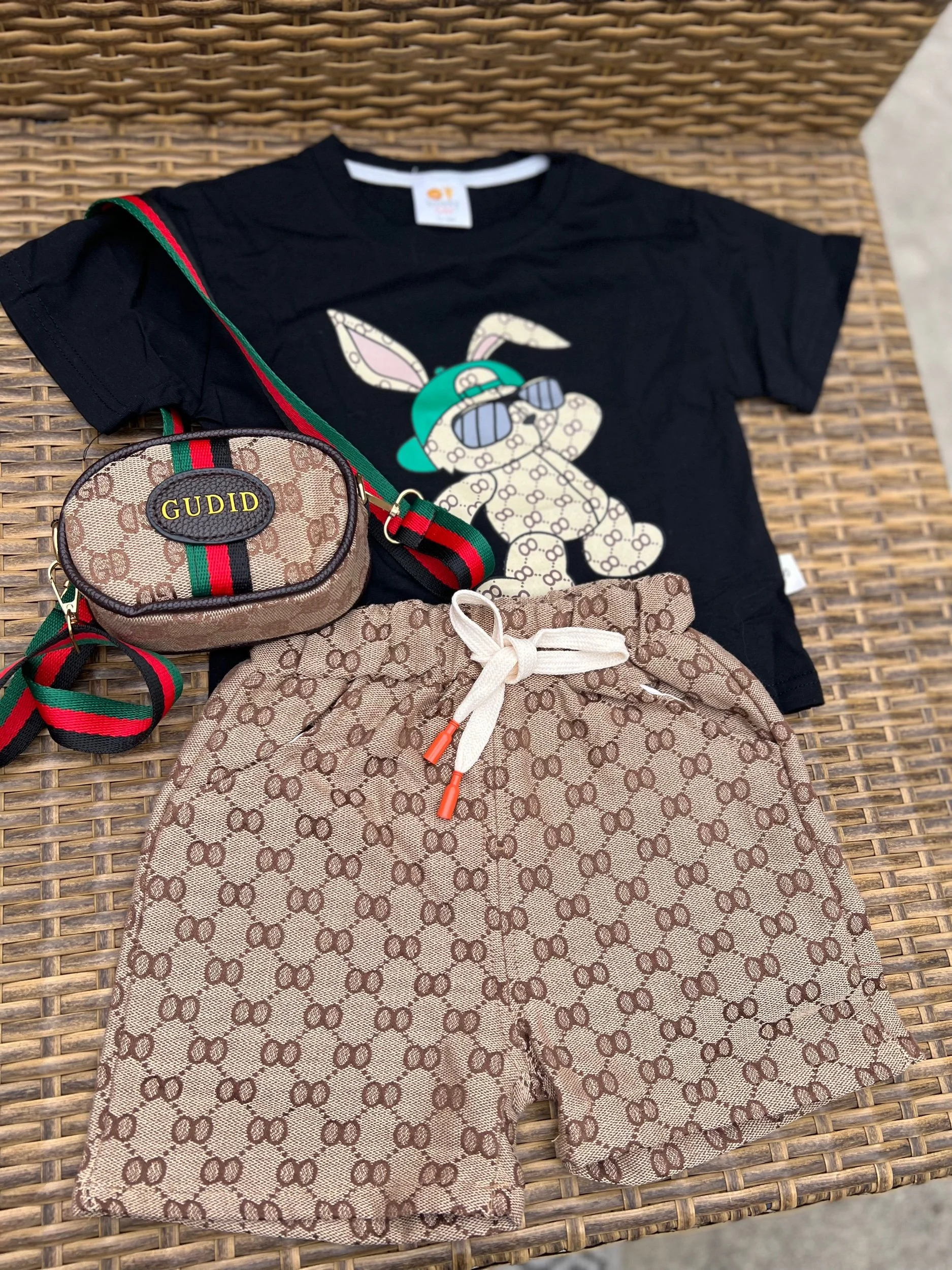 9F7FED1E-65F7-4611-A4C3-5259D5A03247