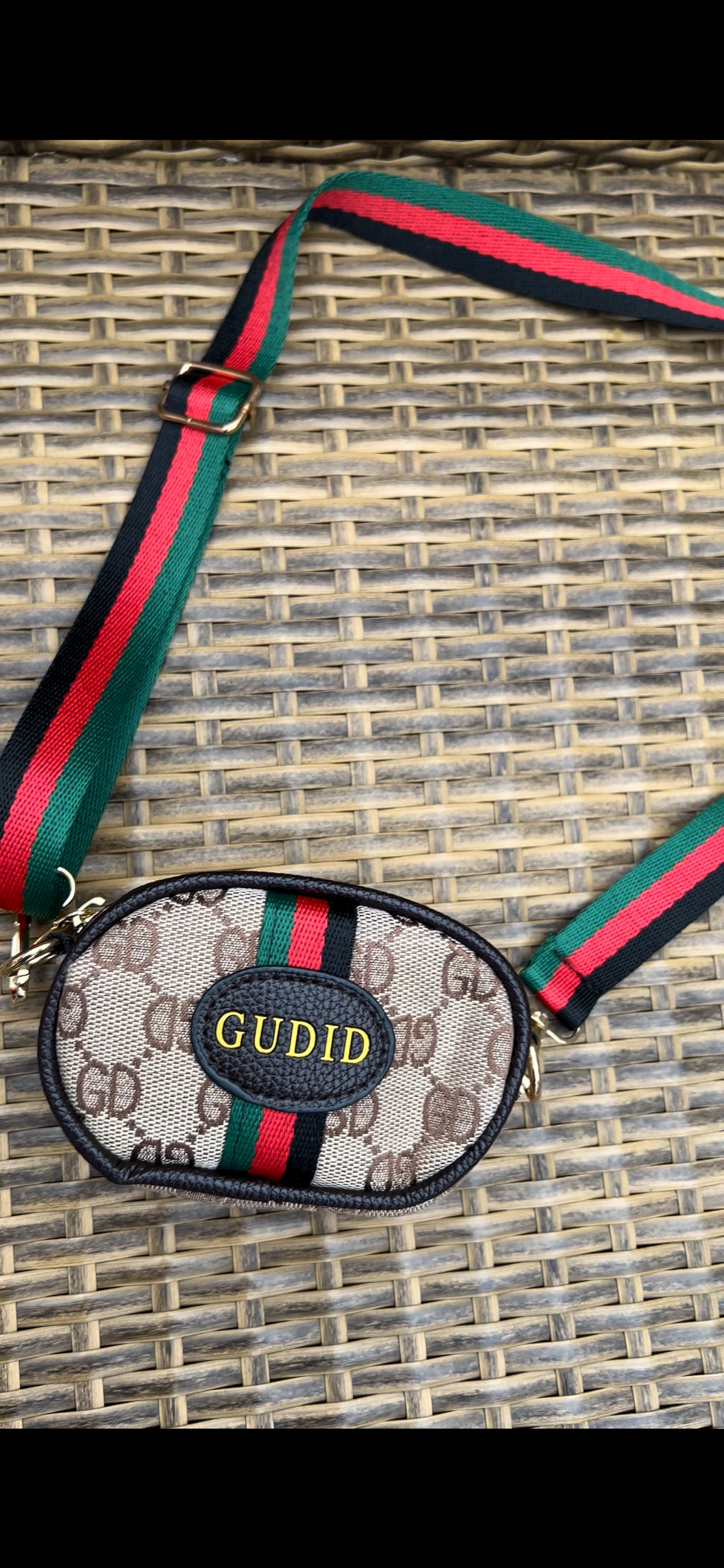 2194A262-A984-4E3A-B864-55FF238D54FF