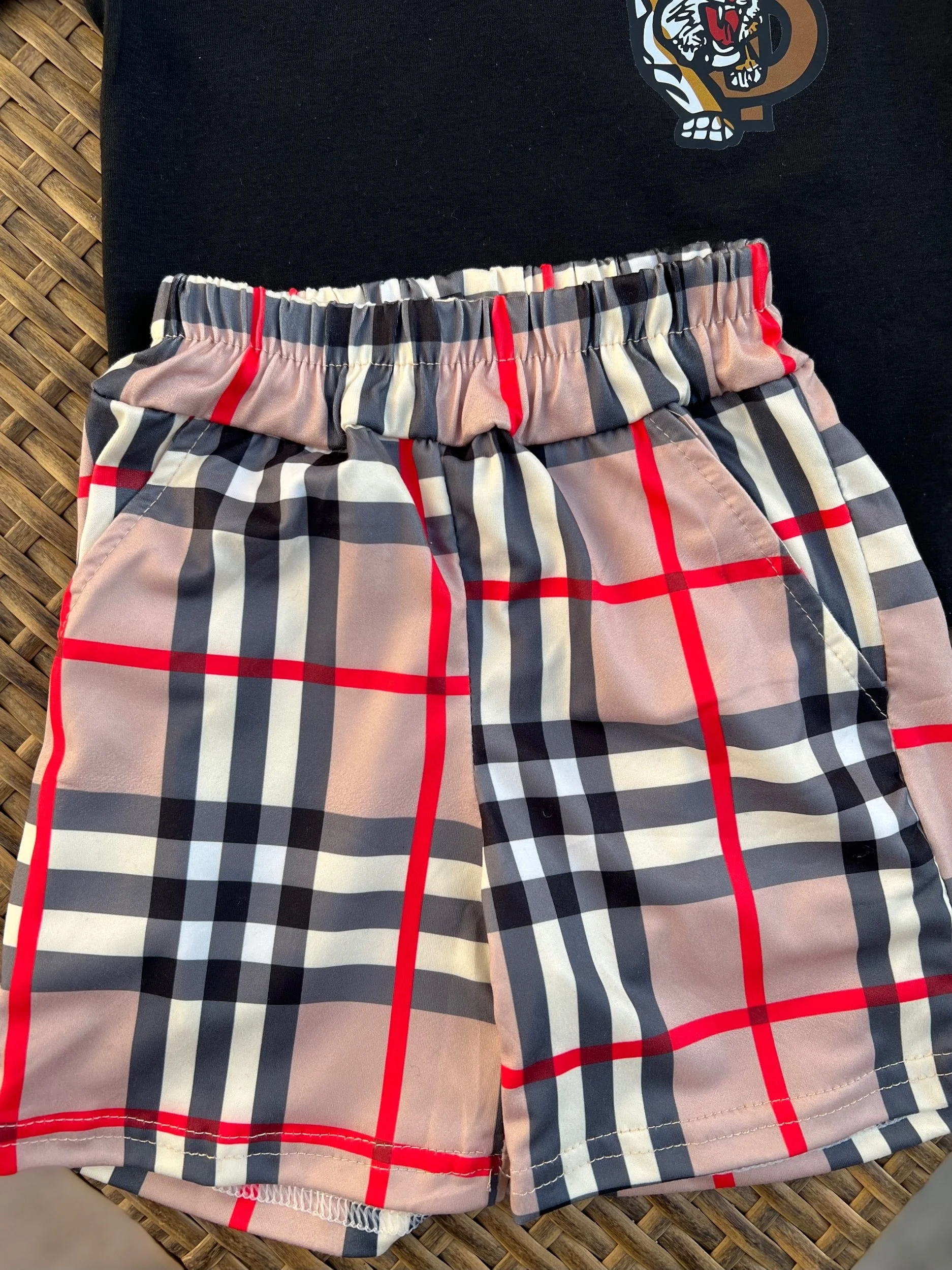 230AF907-816C-4817-A4D4-5536186112B0