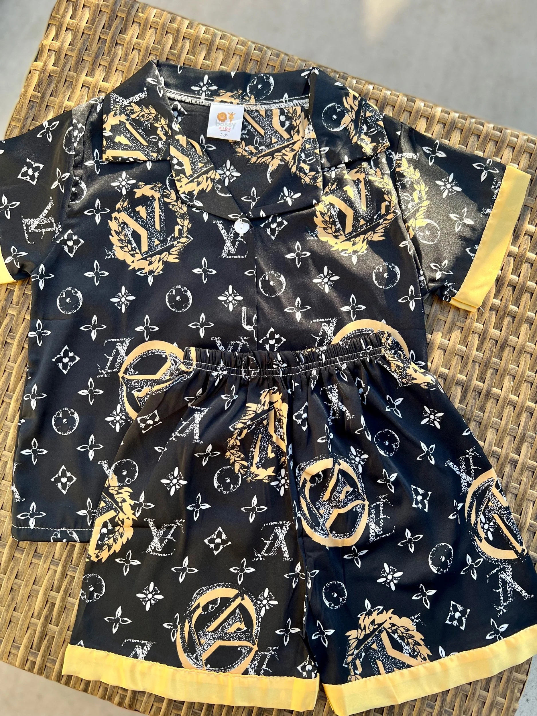 E85F063C-787E-44C8-823B-55B3DA65DB3F