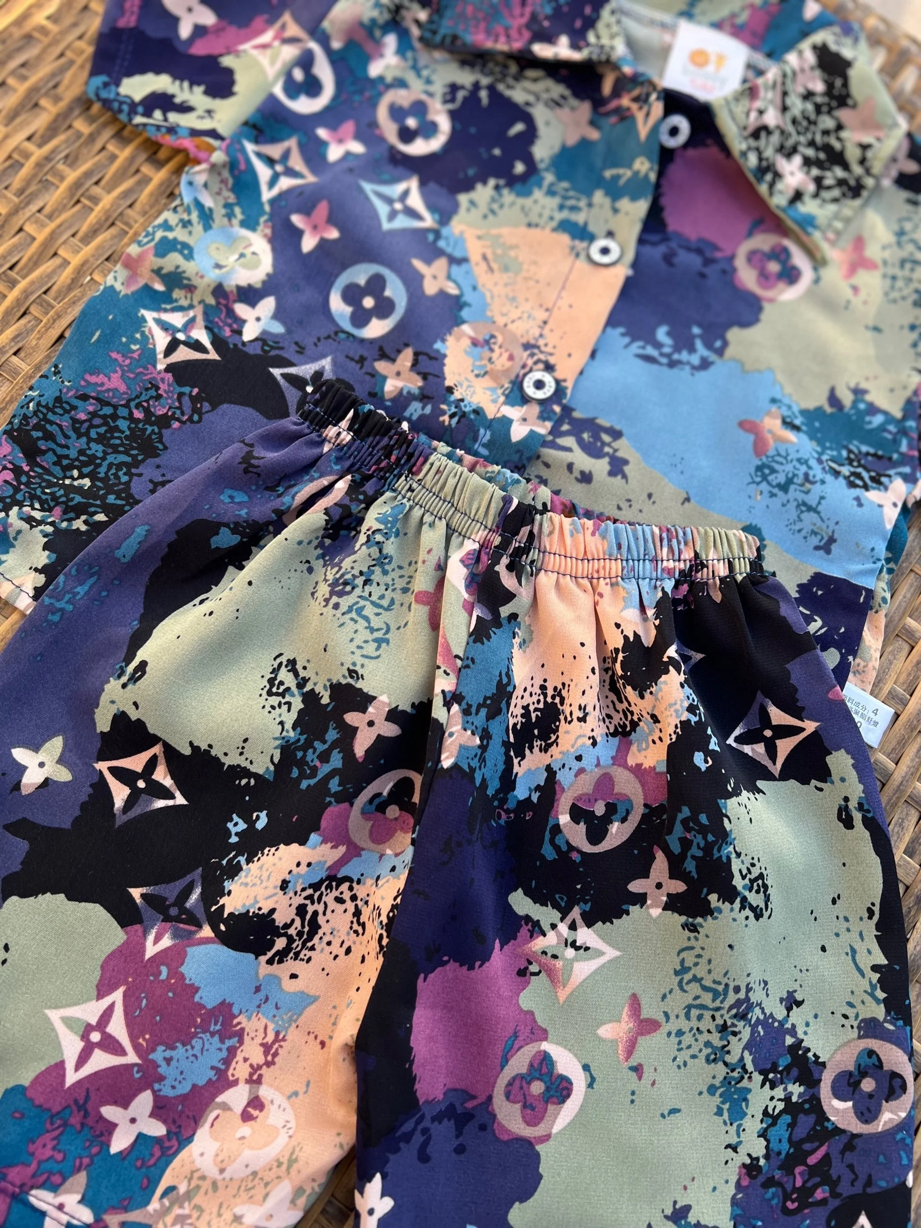 A16FB125-9131-4AED-8A41-812CAA4B7361