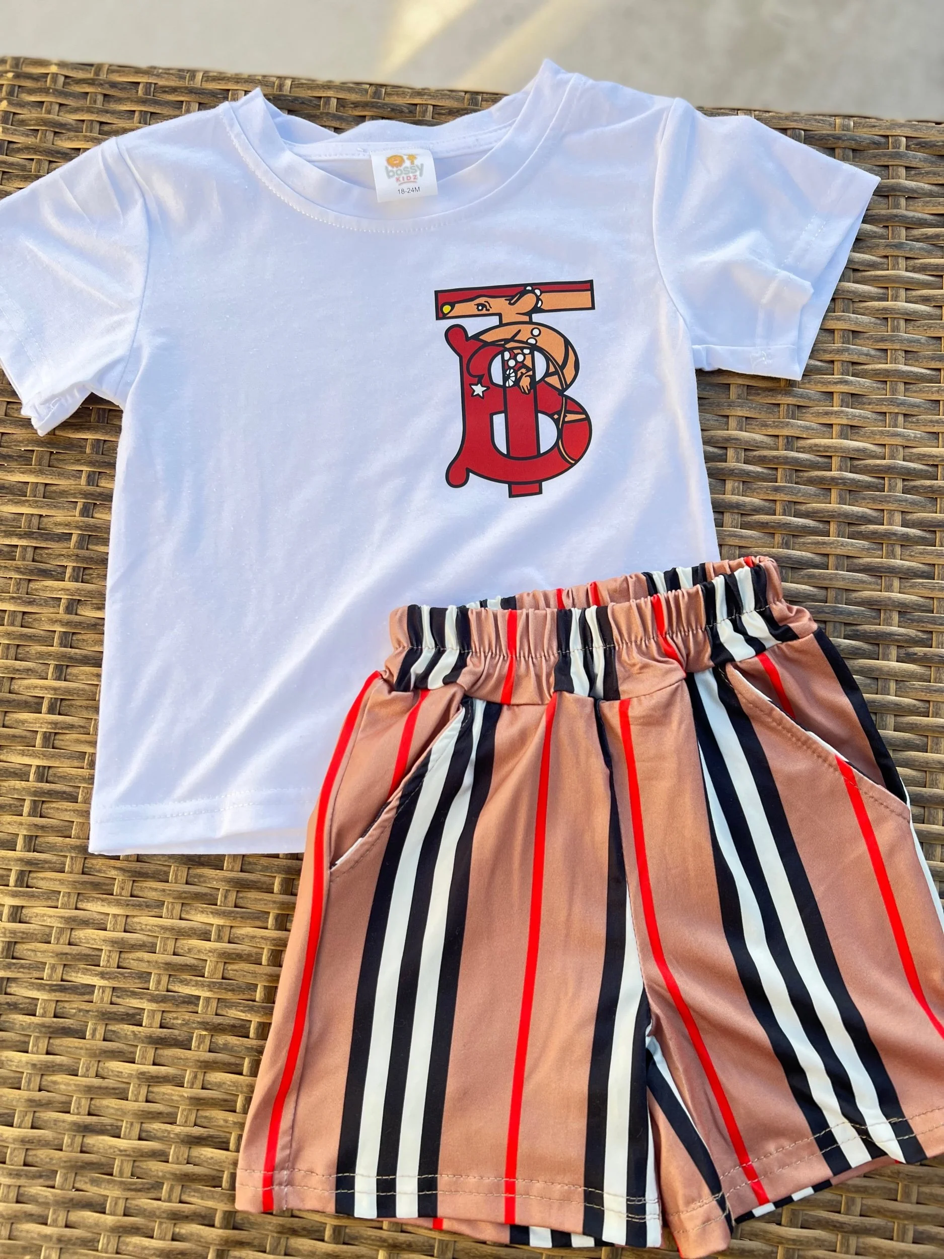 F6B04E7B-65AC-4FD2-BB52-C64EBC056D47