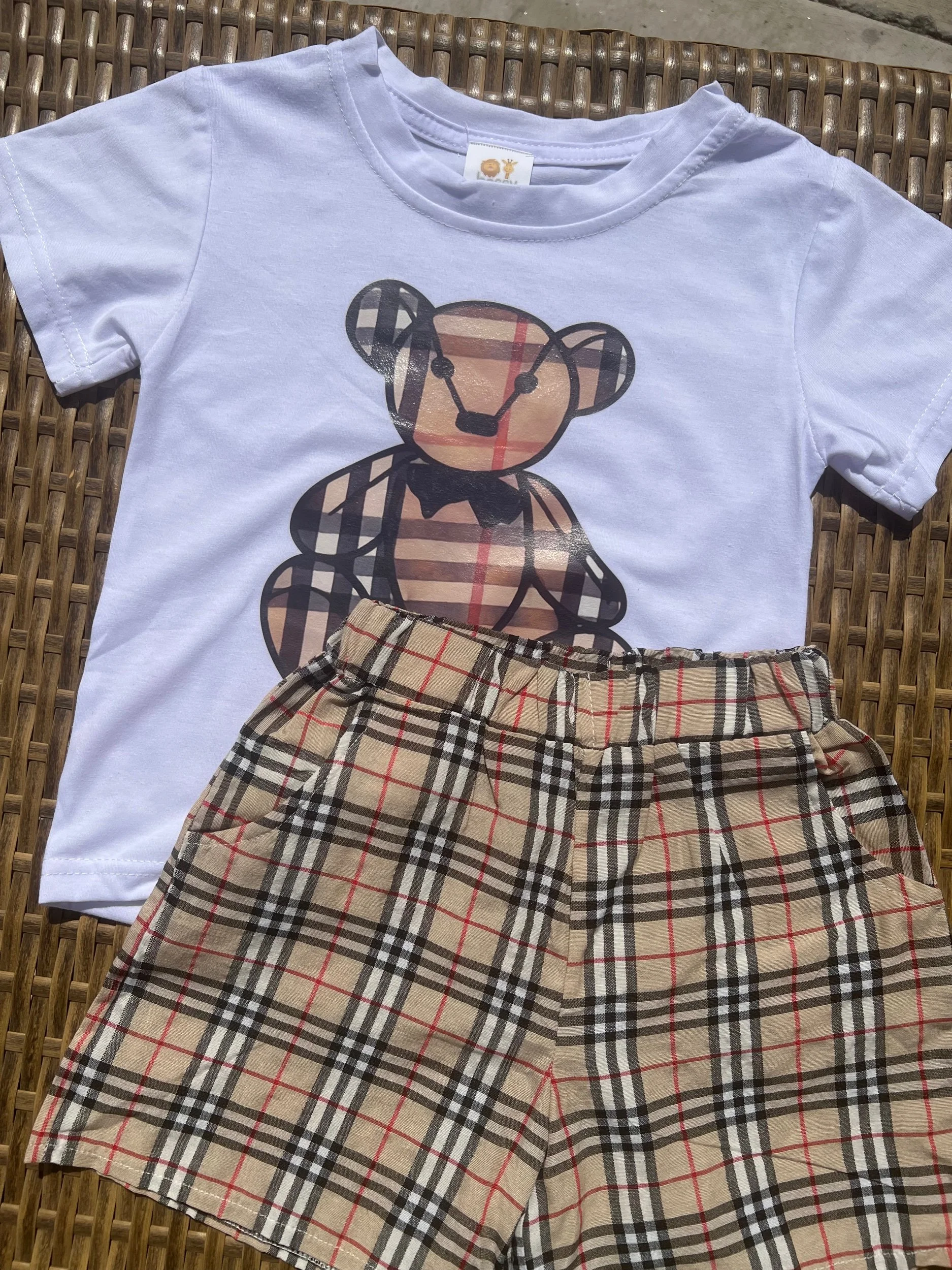 BBD30902-511E-445E-BF6D-0AB62BCA7B82