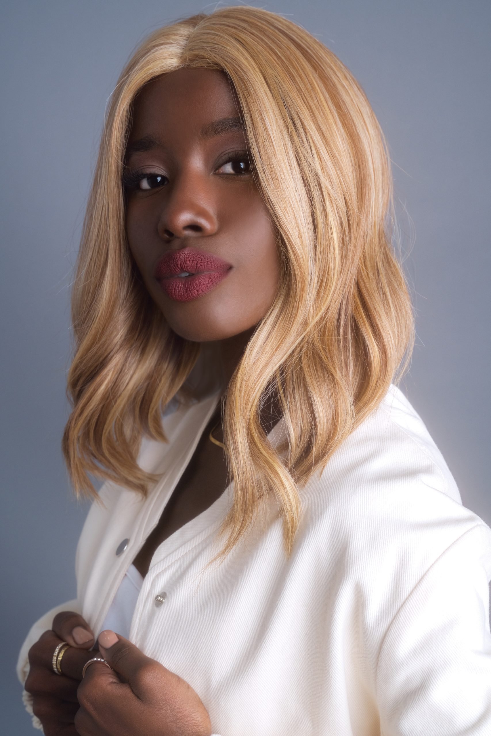 Medim Wavy Topper | Heat Friendly | Lace Part