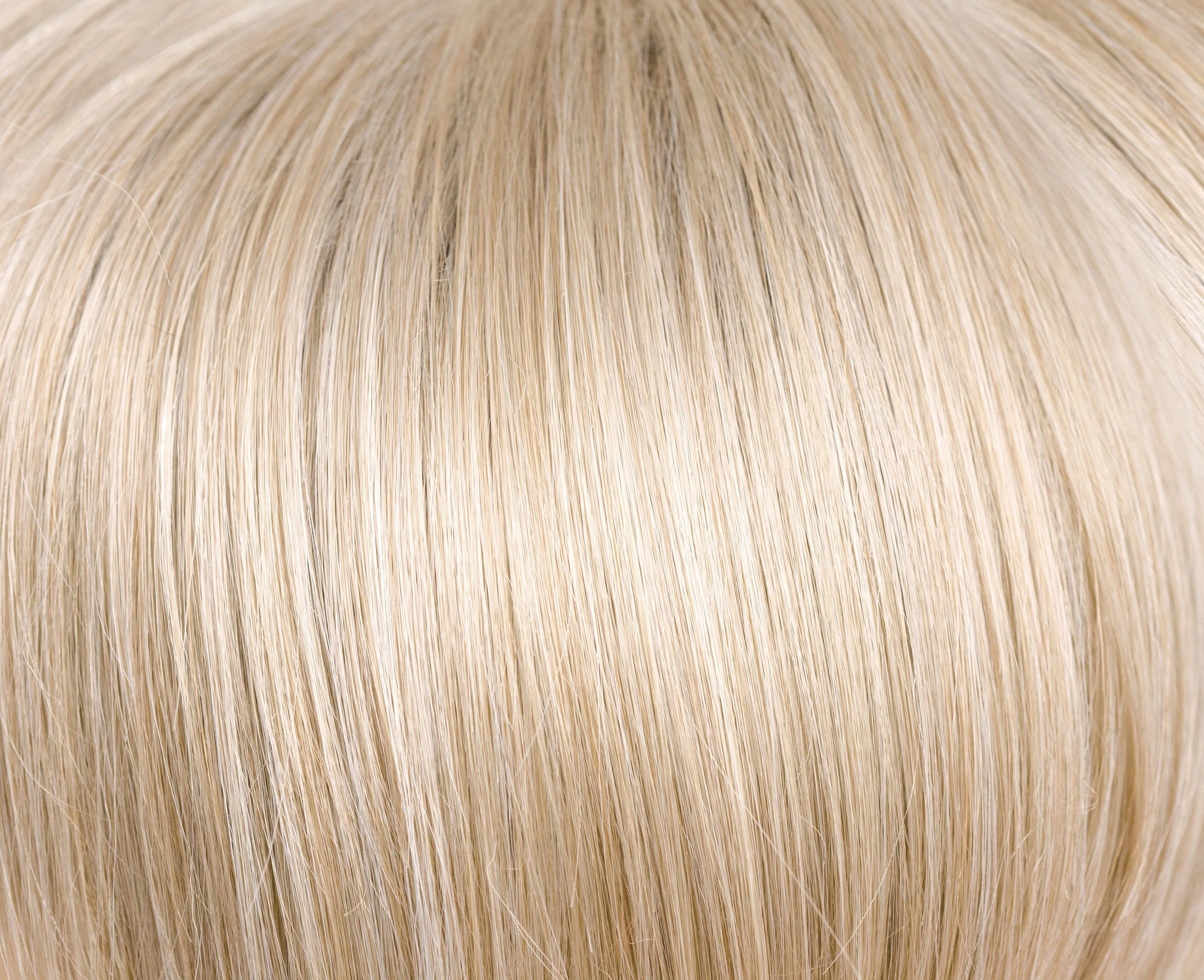 CREAMY BLONDE 