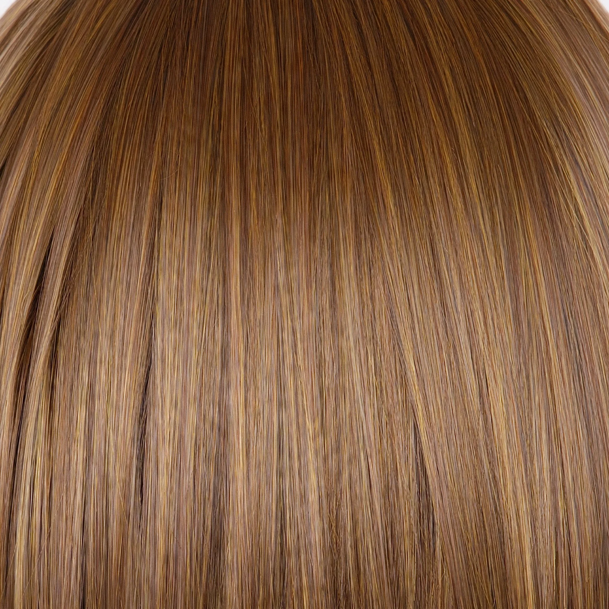 BROWN-TOPAZ | Medium brown and light honey brown are carefully blended to create this warm-toned brunette shade.