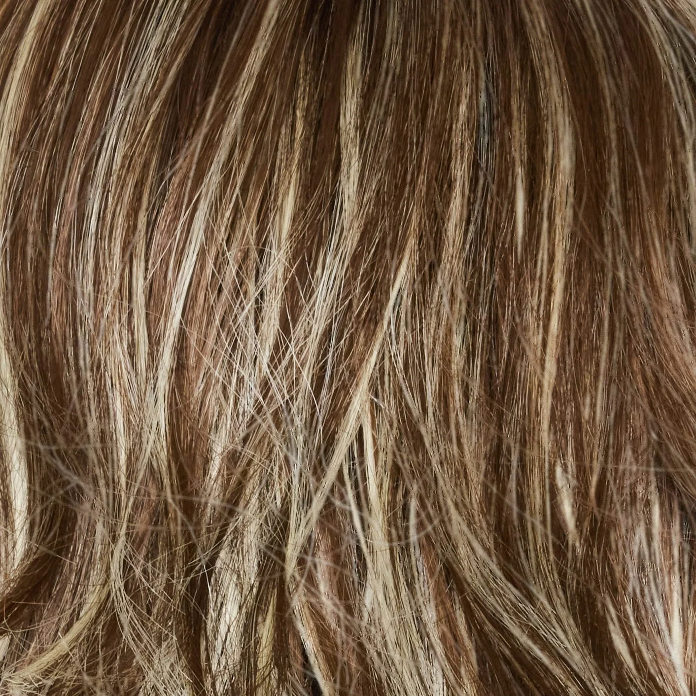 SNOWY-UMBER-R | Medium Ginger Brown base with White Blond highlights