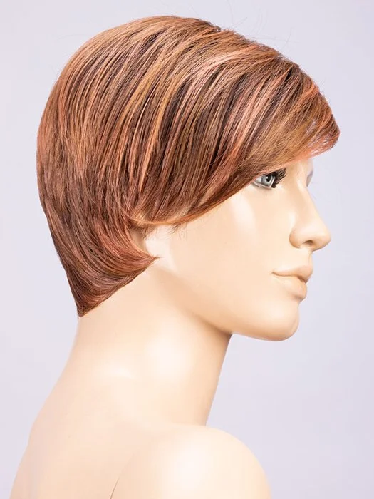 ROSEWOOD ROOTED | Medium Dark Brown Roots that Melt into a Mixture of Saddle Brown and Terra-Cotta Tones with Shaded Roots