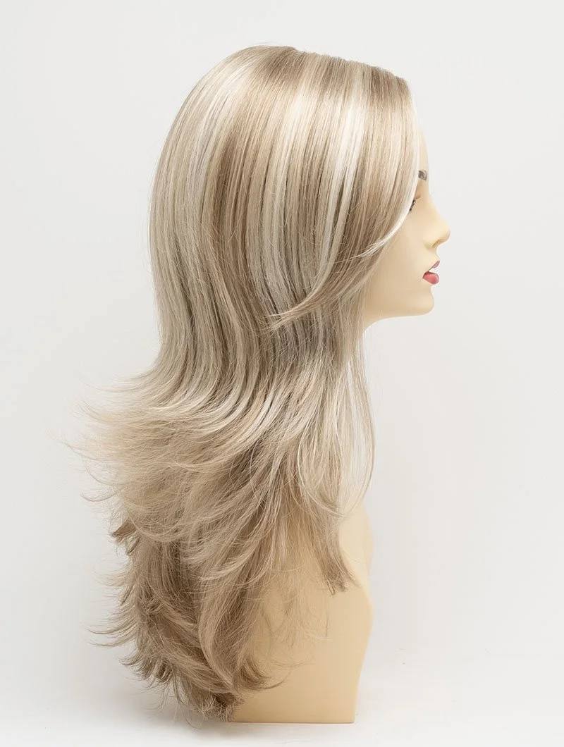  LIGHT BLONDE | 2 toned blend of Creamy Blonde with Champagne highlights 