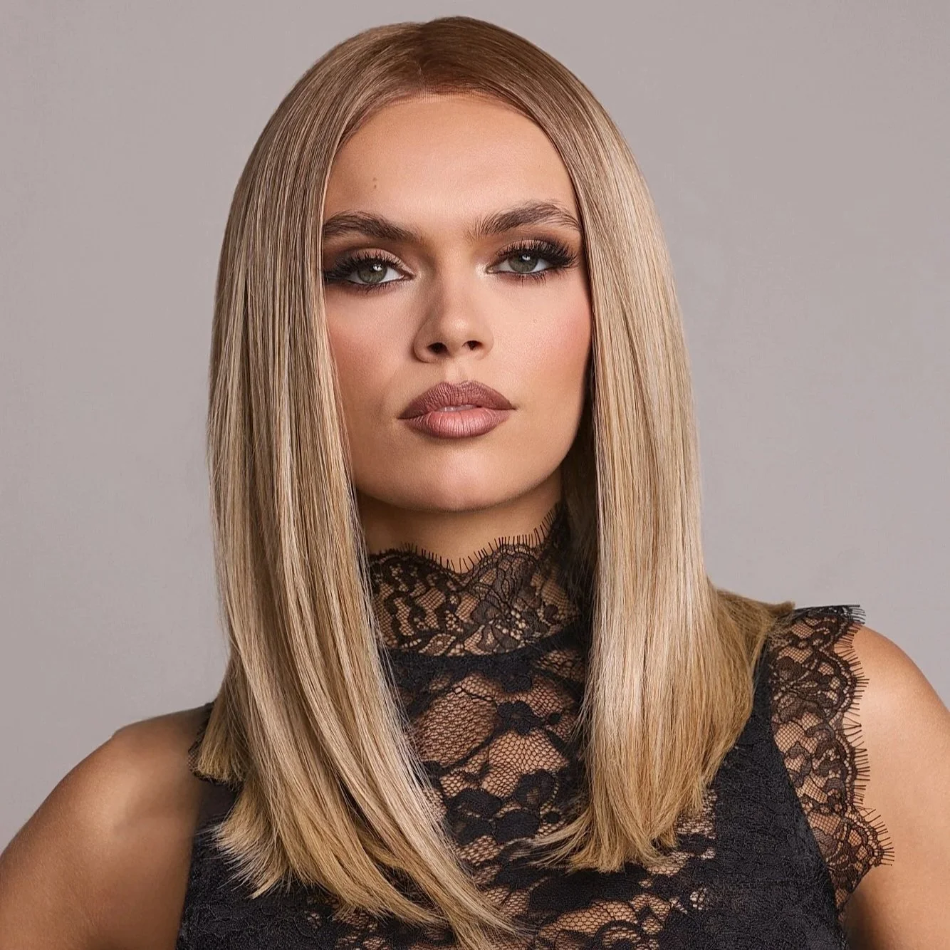 Slone by Alexander Couture | Heat-Friendly Long Bob Wig