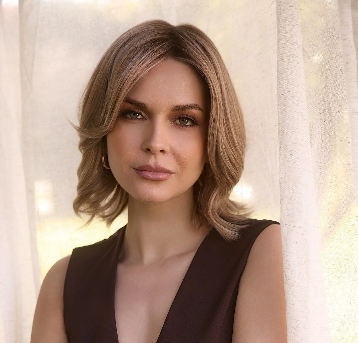 Farren-Sandy Beige Blonde-R-(4 of 5).jpg