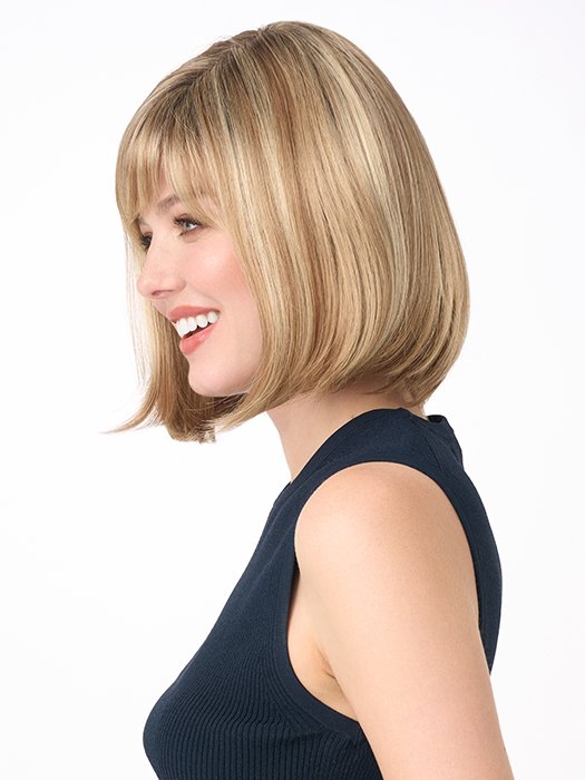 Petite Paige by Envy | Petite Synthetic Bob Wig with Monofilament Part