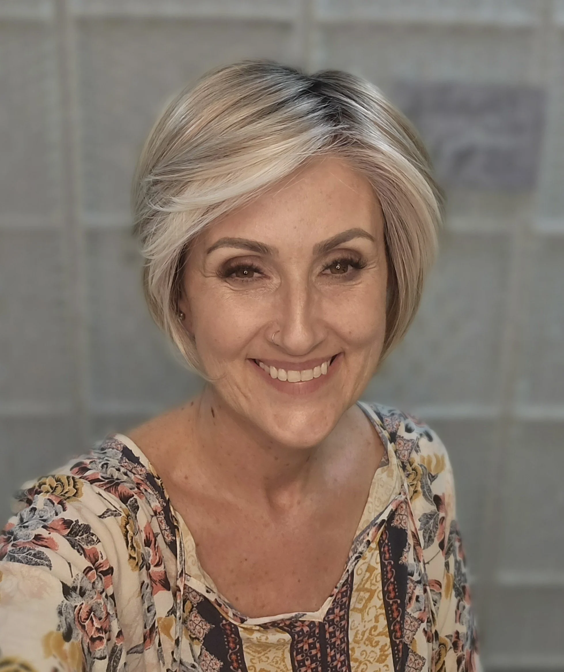 New Wig! Ivy by Jon Renau in Catalina Blonde. Short layered bob with a lace front and a mono top. New Hi-Def Lace | So soft and undetectable lace.