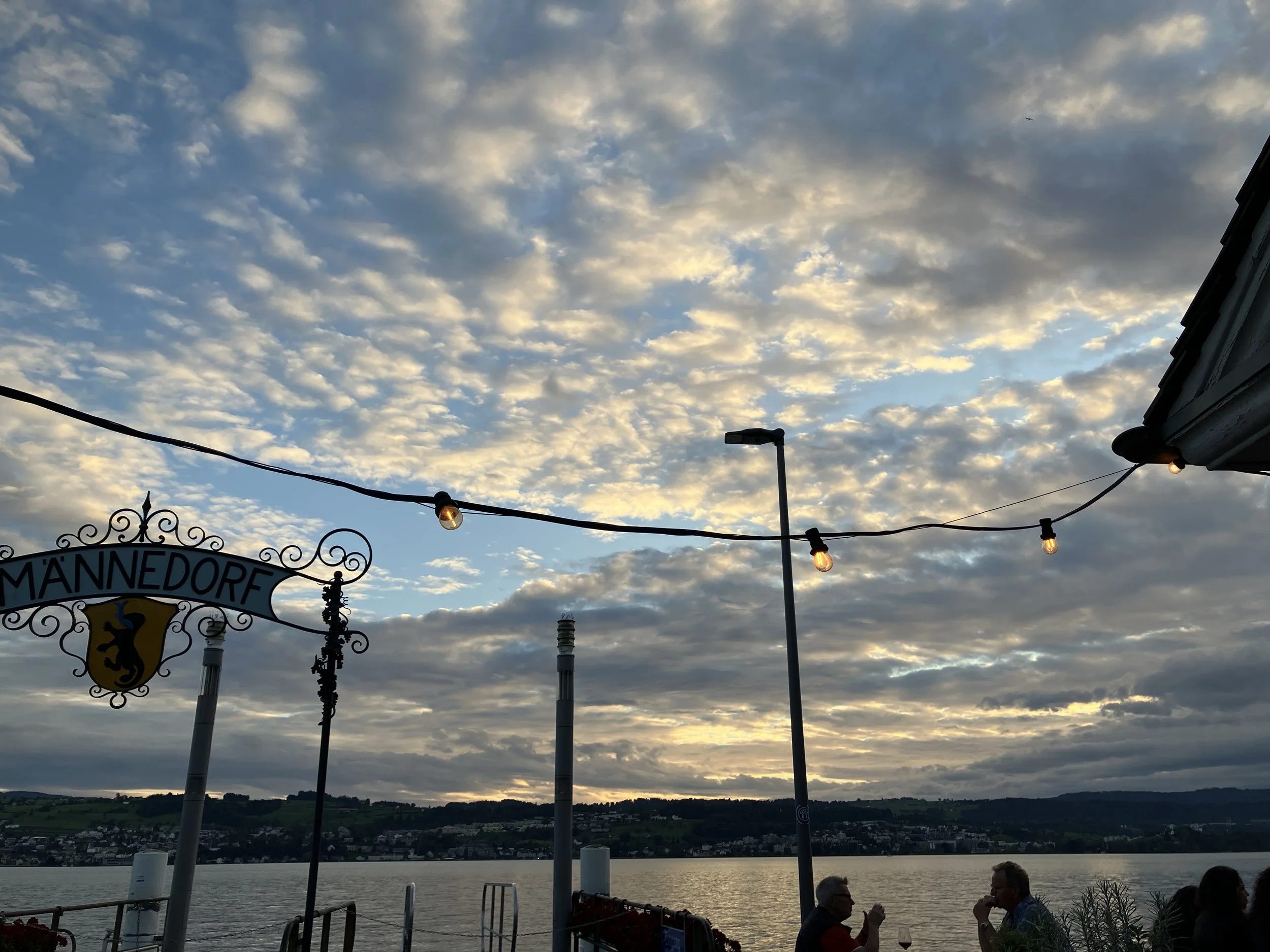 Wie ungeklärte Mutterbeziehungen nach dem Tod der Mutter, die tiefste Heilung einfordern