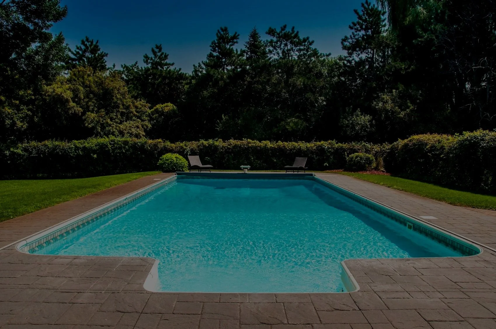 Fiberglass swimming pool in Grosse Ile, MI.jpg