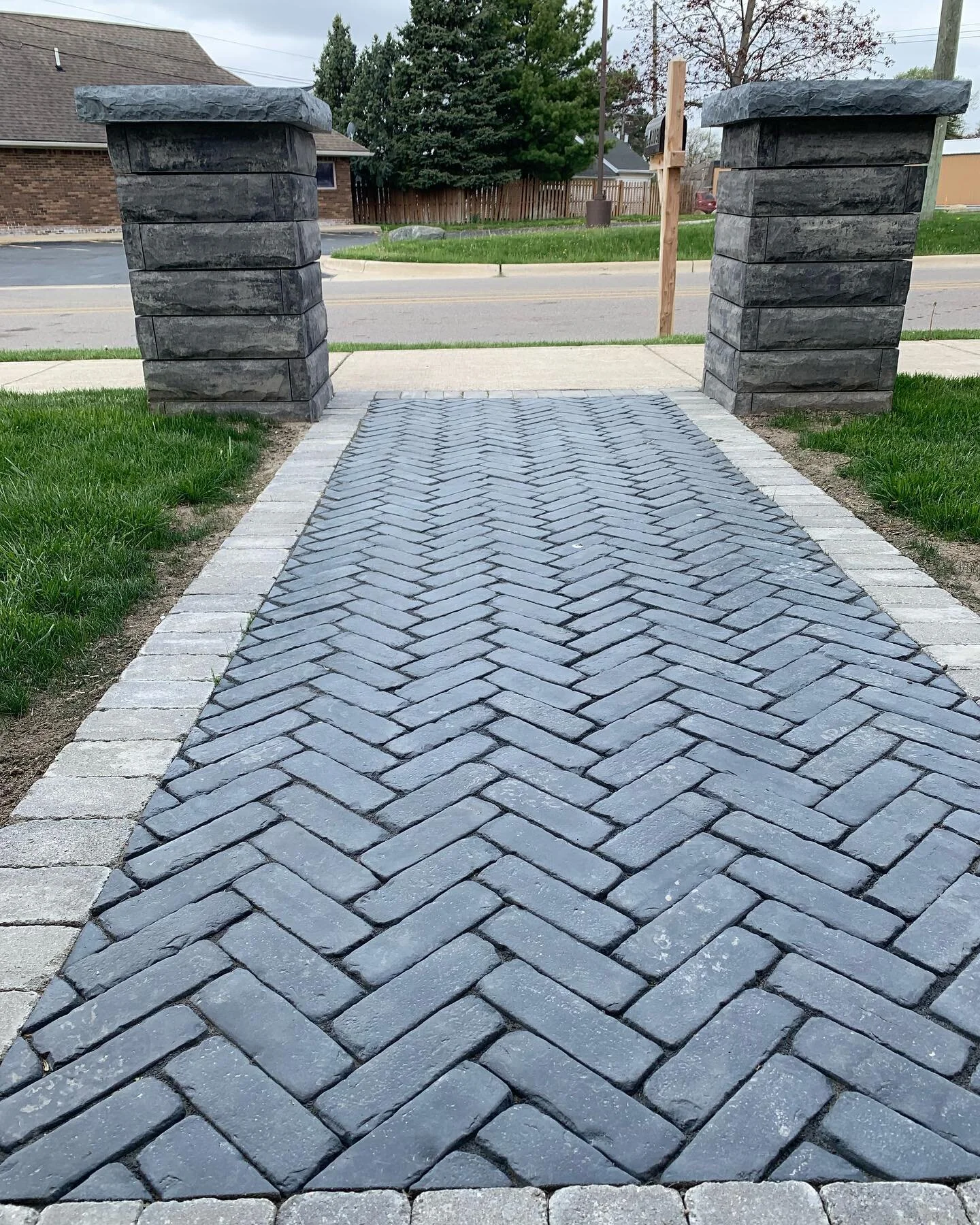 3 Brick Paving Ideas to Consider Before You Decide on a New Boston, MI, Landscape Design