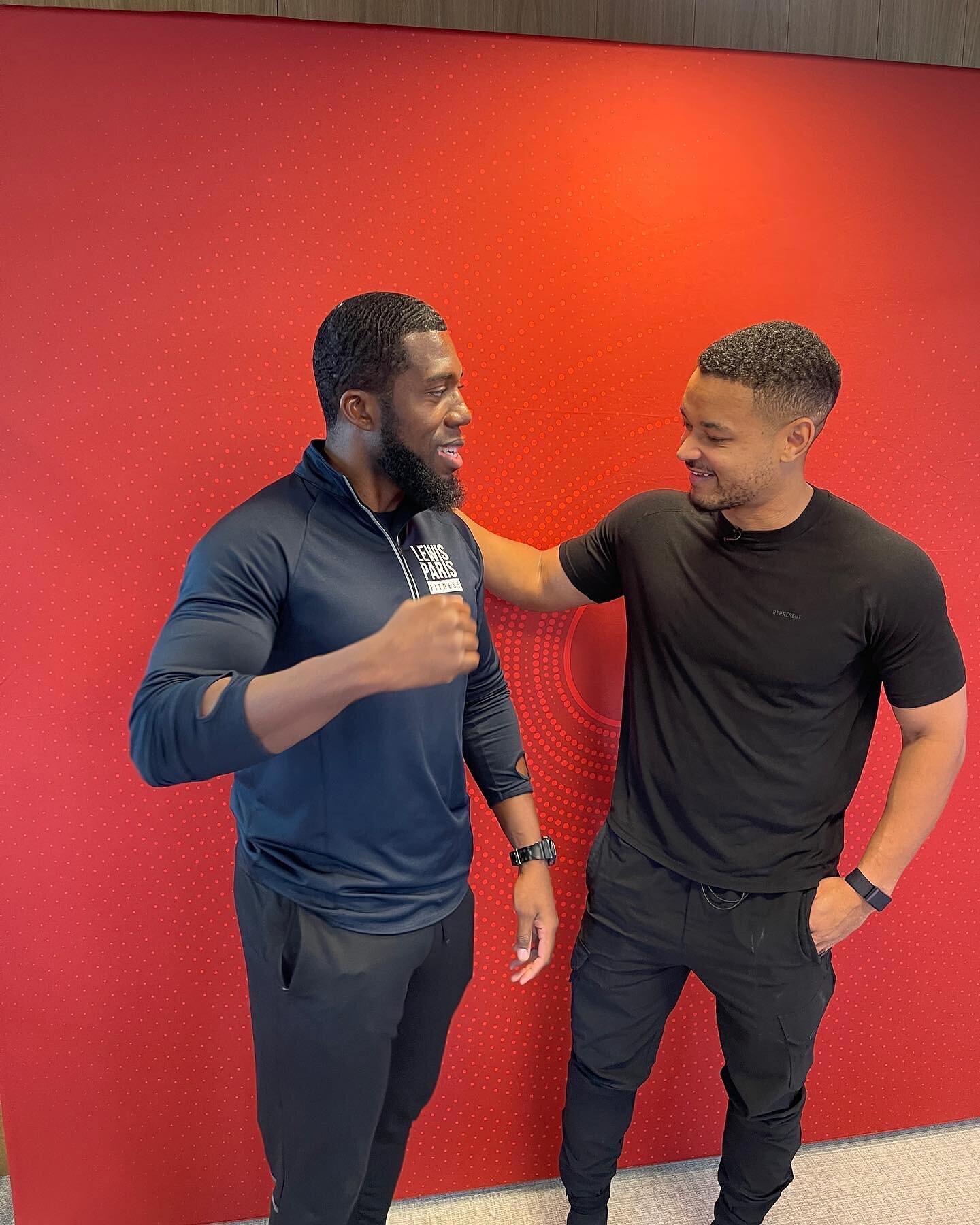 Taking the brand to new heights! 🚀

The boss shaking hands with influential people whilst rocking @thelpfcollection Cool Flex Half Zip Top 👕👌🏾

@lewisparisfitness will continue to expand its network and inspire the nation one person at a time.. I