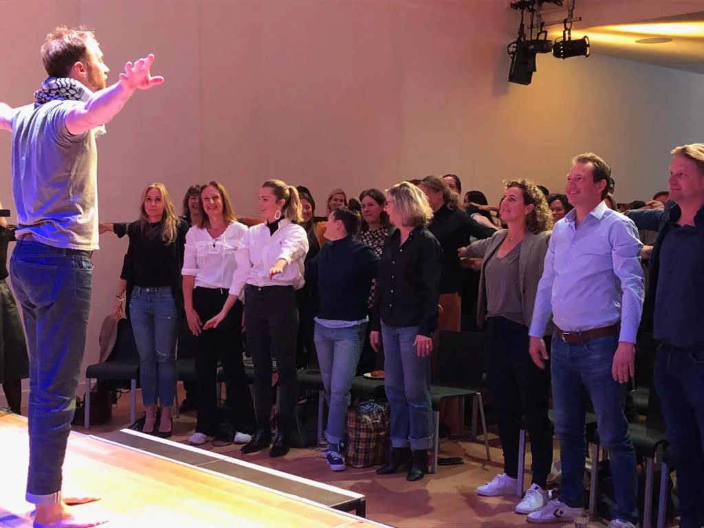 Arms out, Hearst NL, May 2019.JPG