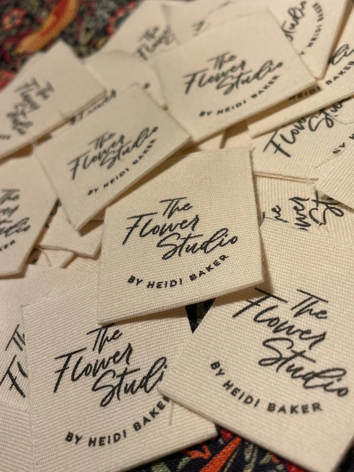 Applied to fabric labels for bouquet holders 