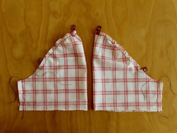 Beatrixalong Day 5: Sleeves