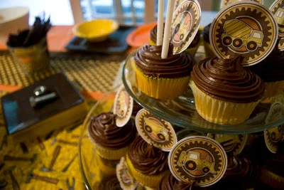 GUEST POST: Throw a fantastic boy bash by Jess