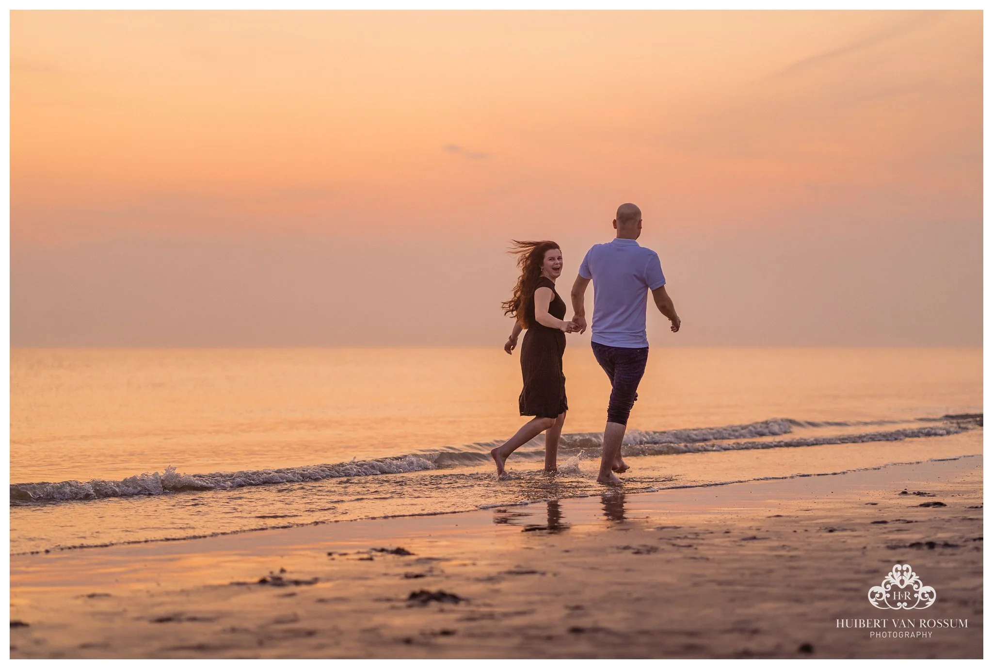 Romantische loveshoot in de duinen van Dishoek