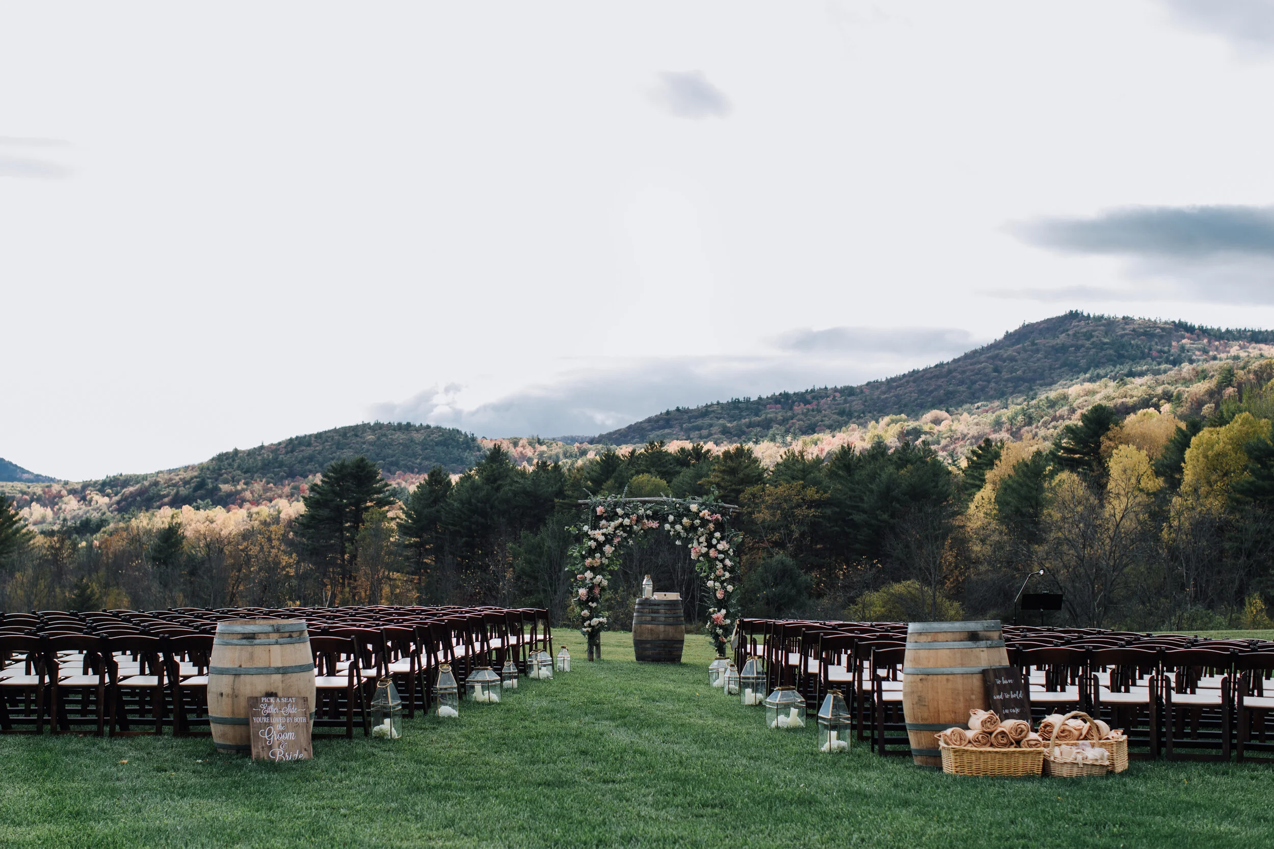 Barn_at_Lordly_Hallow_-20.jpg