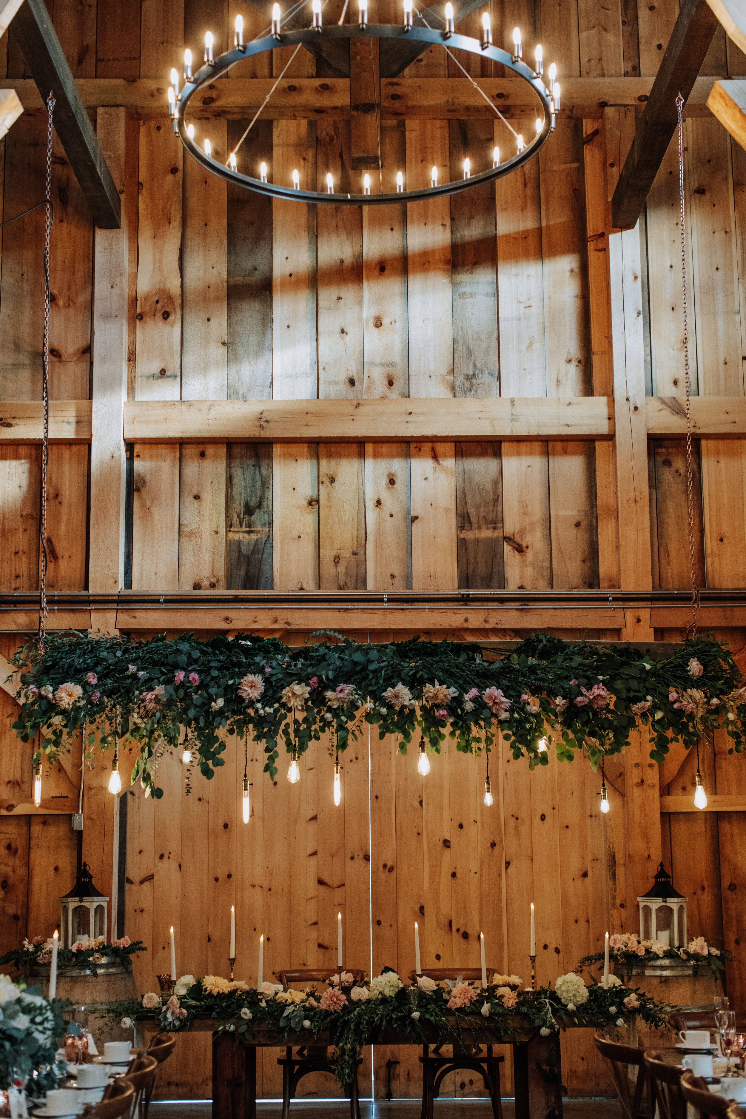 Barn_at_Lordly_Hallow_-22.jpg