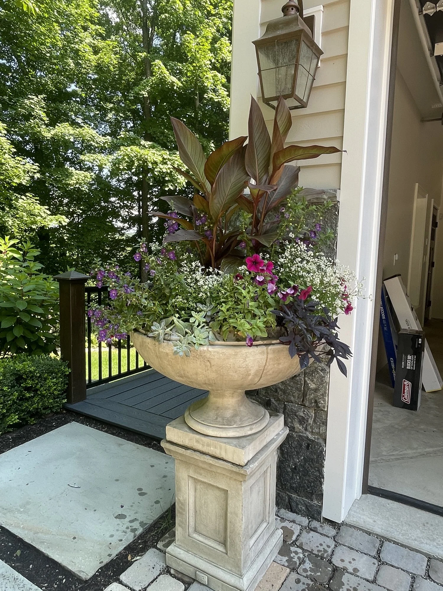 Garden &amp; Home Design