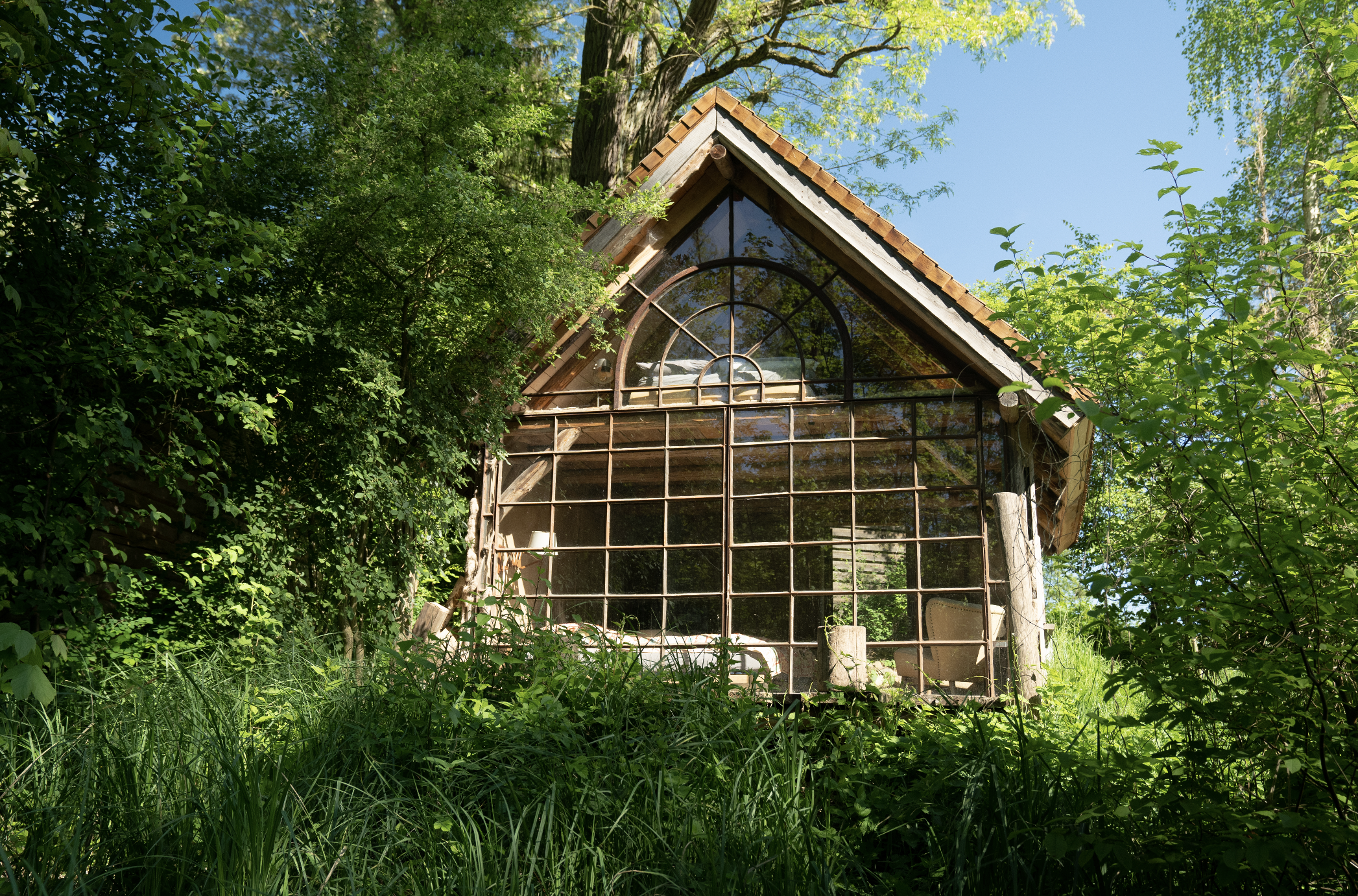 SummerSolstice Retreat house.png