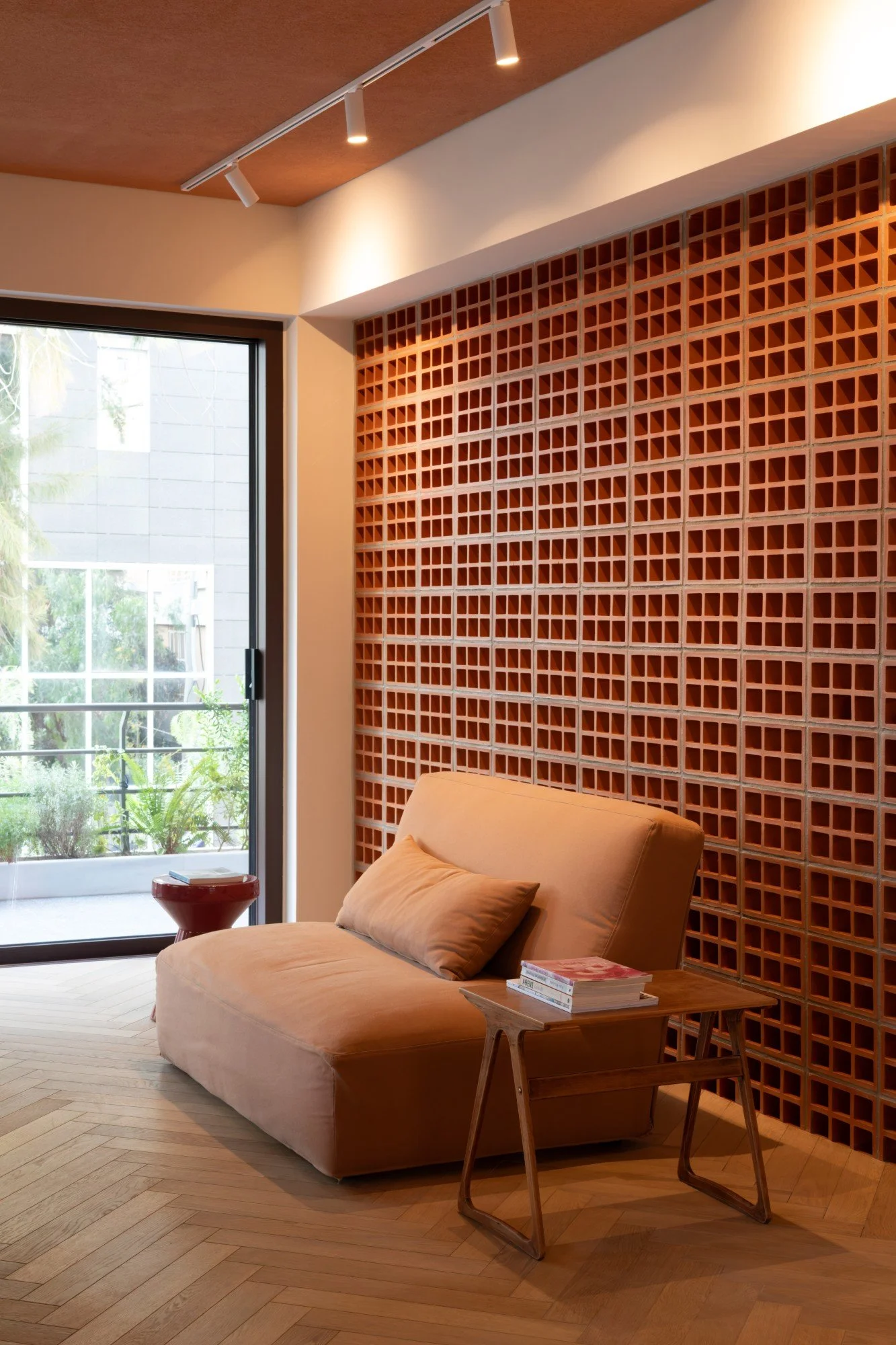 20260222-IMGL6579 (Custom).jpg