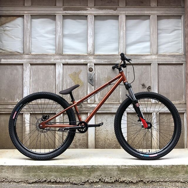 Got this #Haro Steel Reserve 1.2 #instock ! #dirtjumper #shoplocal #fullcircle