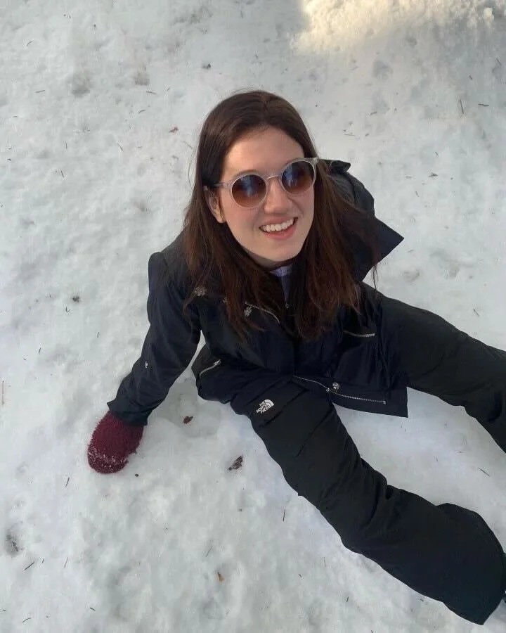 Law School, Venmo-Stalking, and Feral Writing Companions: An Interview with Lauren Hunt by RoBin Van Impe