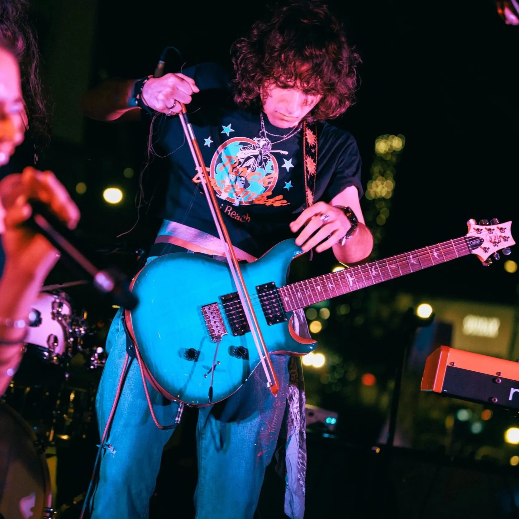 Juan Romero - Guitar