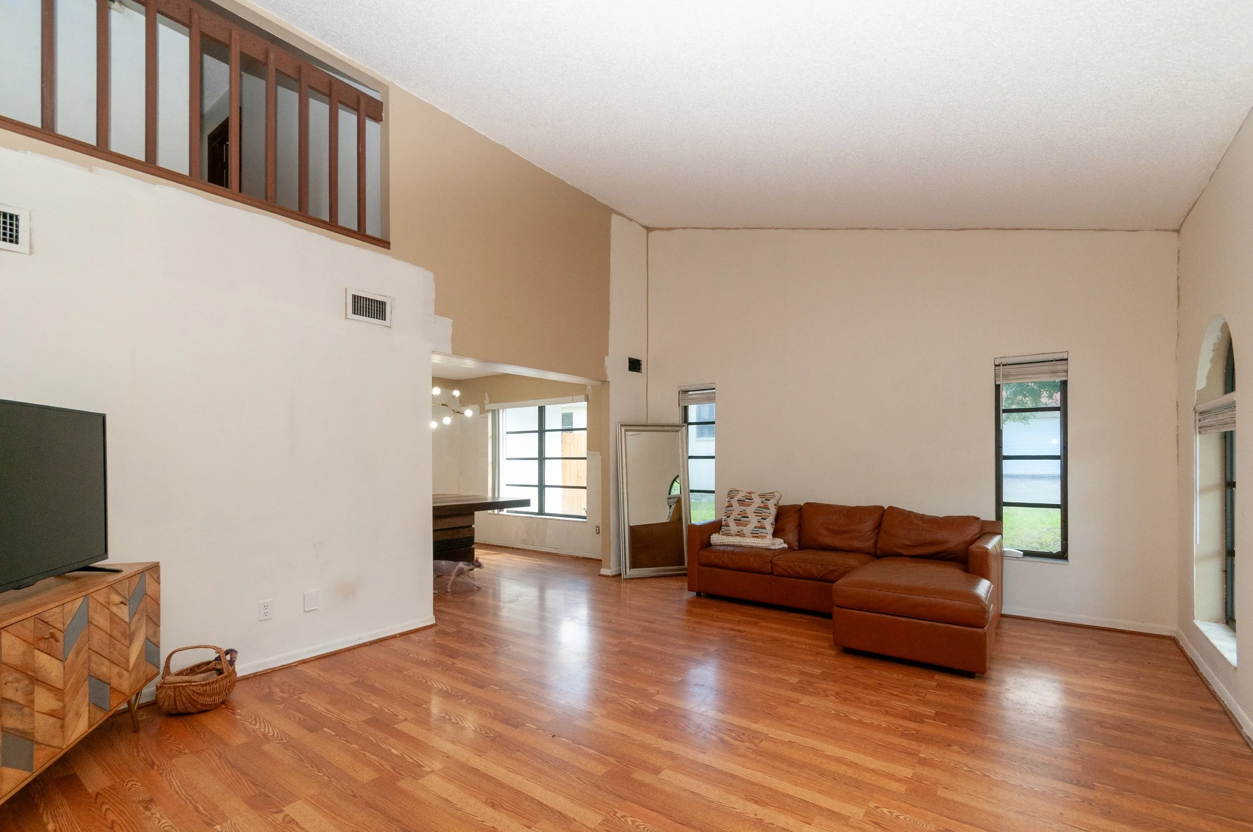 859 pinewood terrace-05.jpg