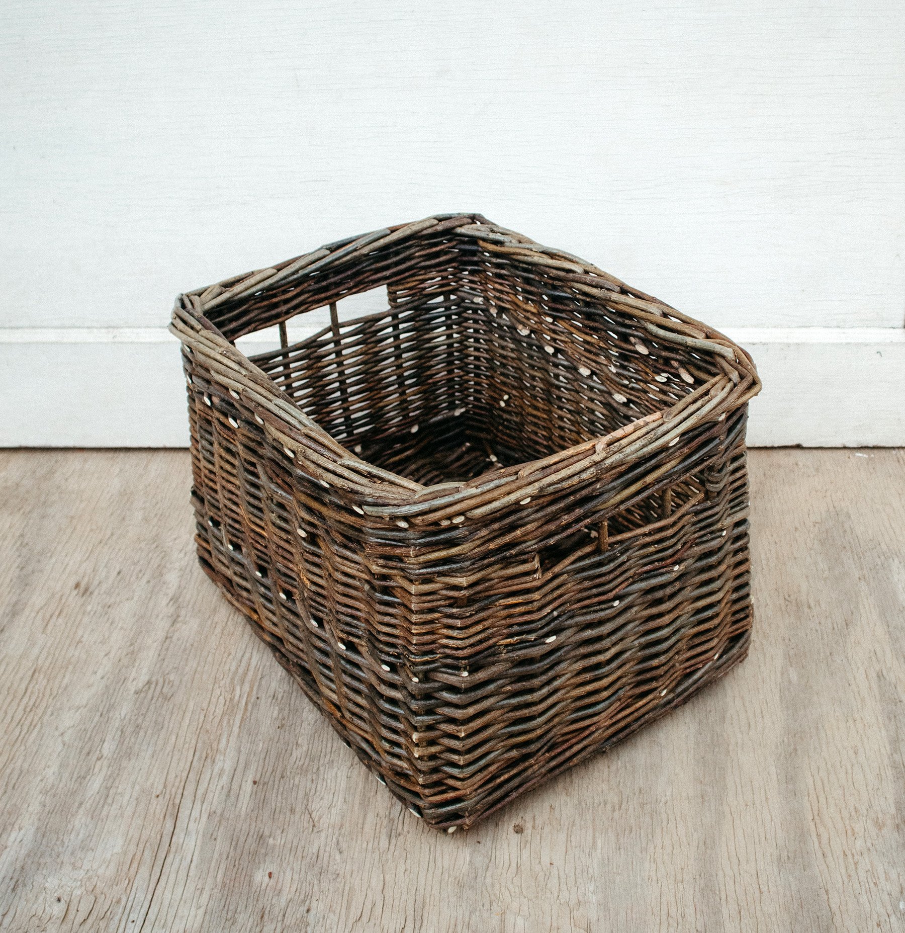 fbf-basket-01-w.jpg