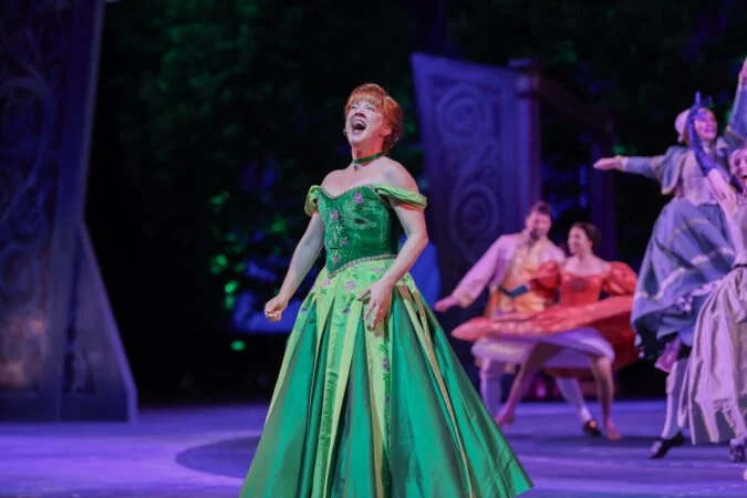 04_MUNYFROZEN_Patti-Murin_Photo-by-The-Muny-Emily-Santel.jpg
