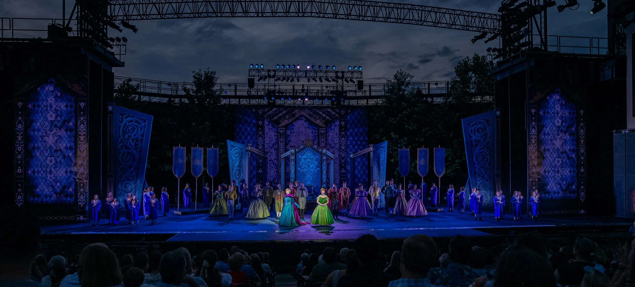 FROZEN-6_Company_The-Muny_Photo-Phillip-Hamer.jpg