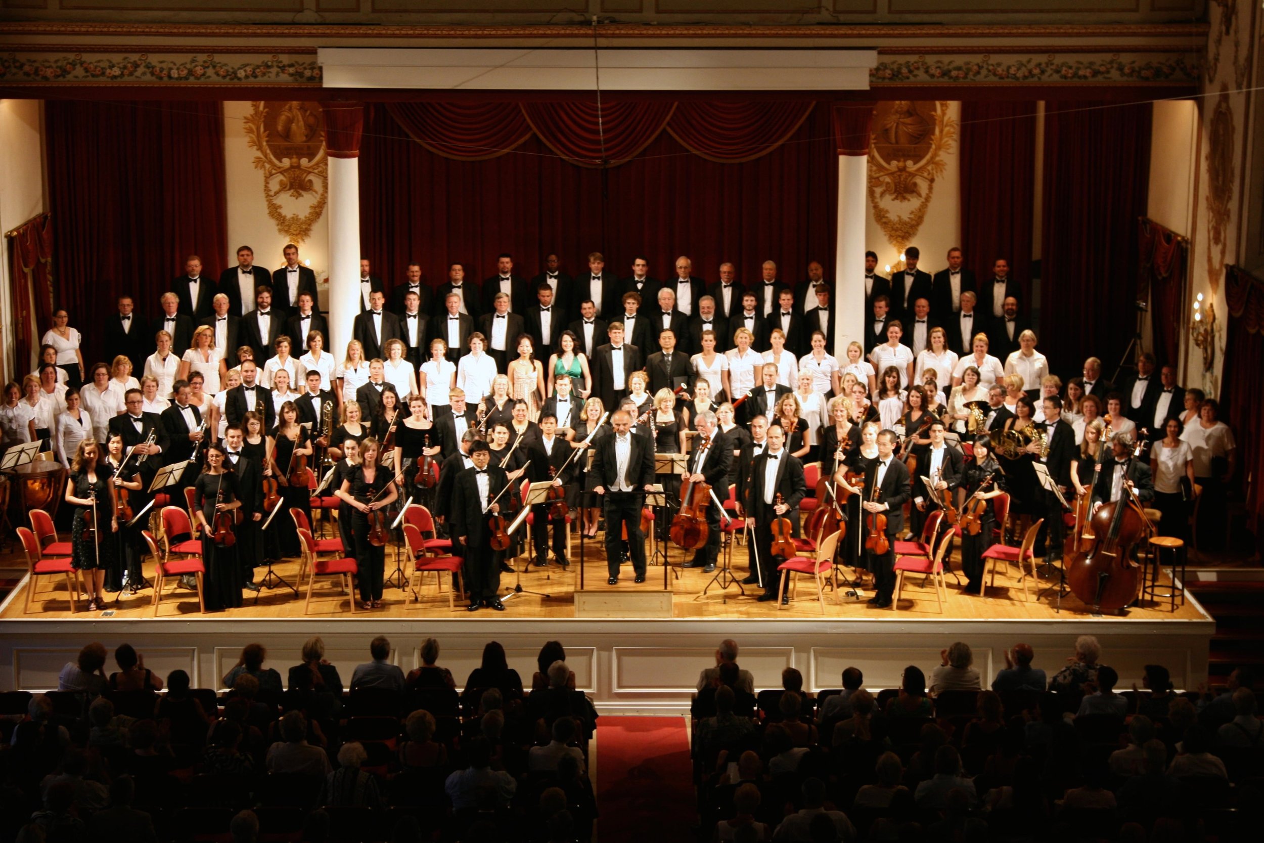 CMF Gala Concert in Haydnsaal.jpg