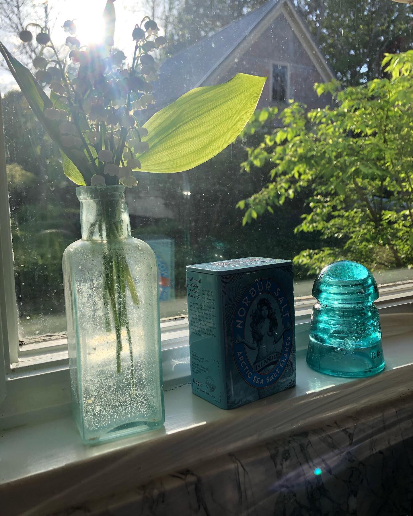 Lily of the Valley my favorite scent of Spring! Bottle and glass insulator found here at #260main❤️ 
Iceland sea salt #mothersday gift 💝