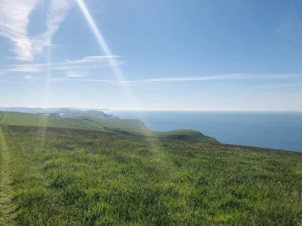Lulworth-Cove-coming-into-sight-600x450.jpeg