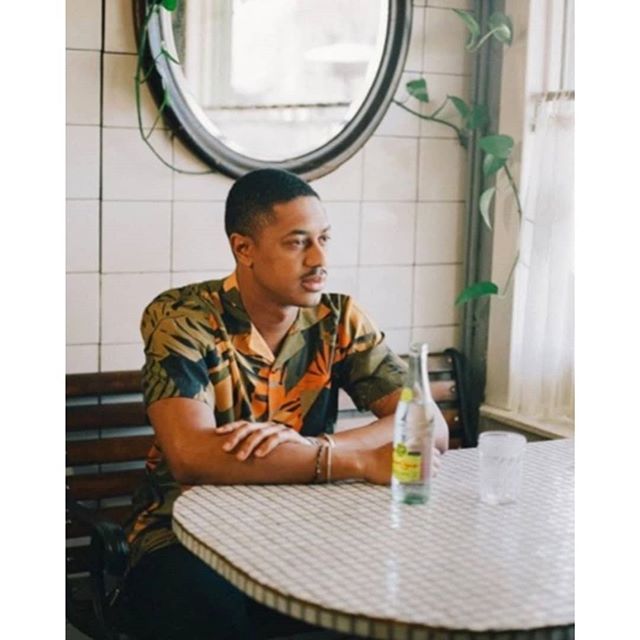 My flat graphic trop for @mrporterlive
.
.
.
.
#camillafrancesprints #tropical #menswear #mensfashion #summer #style