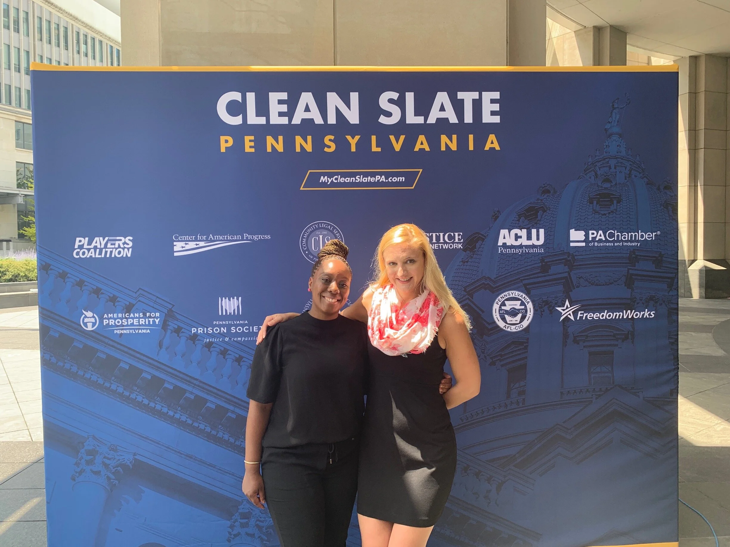 Syrita Bowen, Jenna Moll