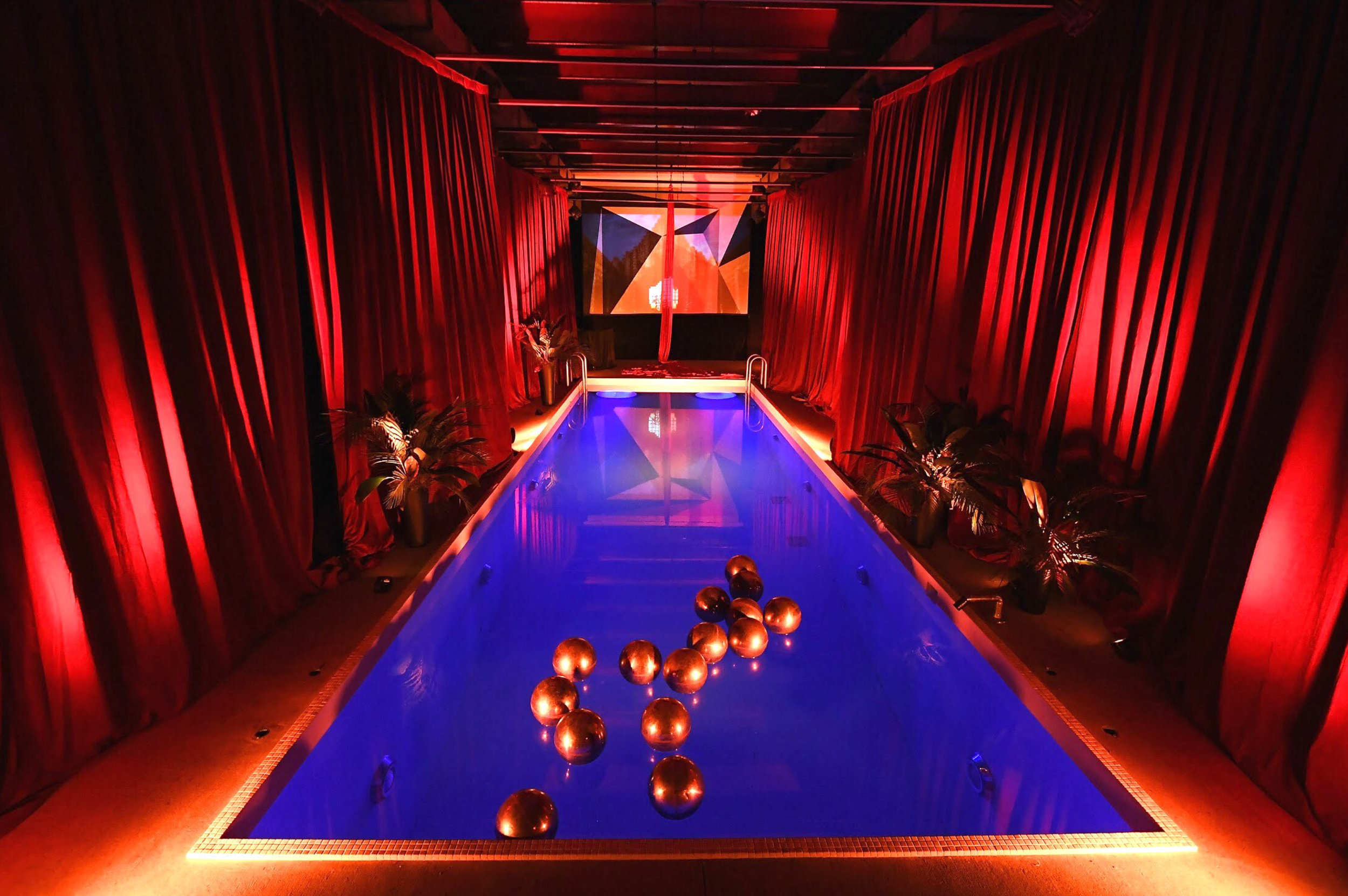 Preview Events - Little Cinema - I am the night - premier party - pool decor.jpg