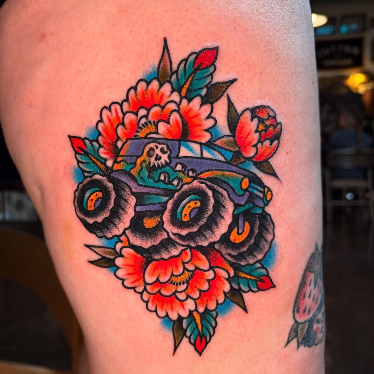 A fun take on Grave Digger! ⚰️🪦🪏
.
.
.
#gravedigger #gravediggertattoo #monsterjam #monsterjamtattoo #tattoo #tattoos #okc #oklahomacity #oklahoma #oklahomacitytattoo #oklahomacitytattooartist  #oklahomatattooartist #oklahomatattoo #americantraditi