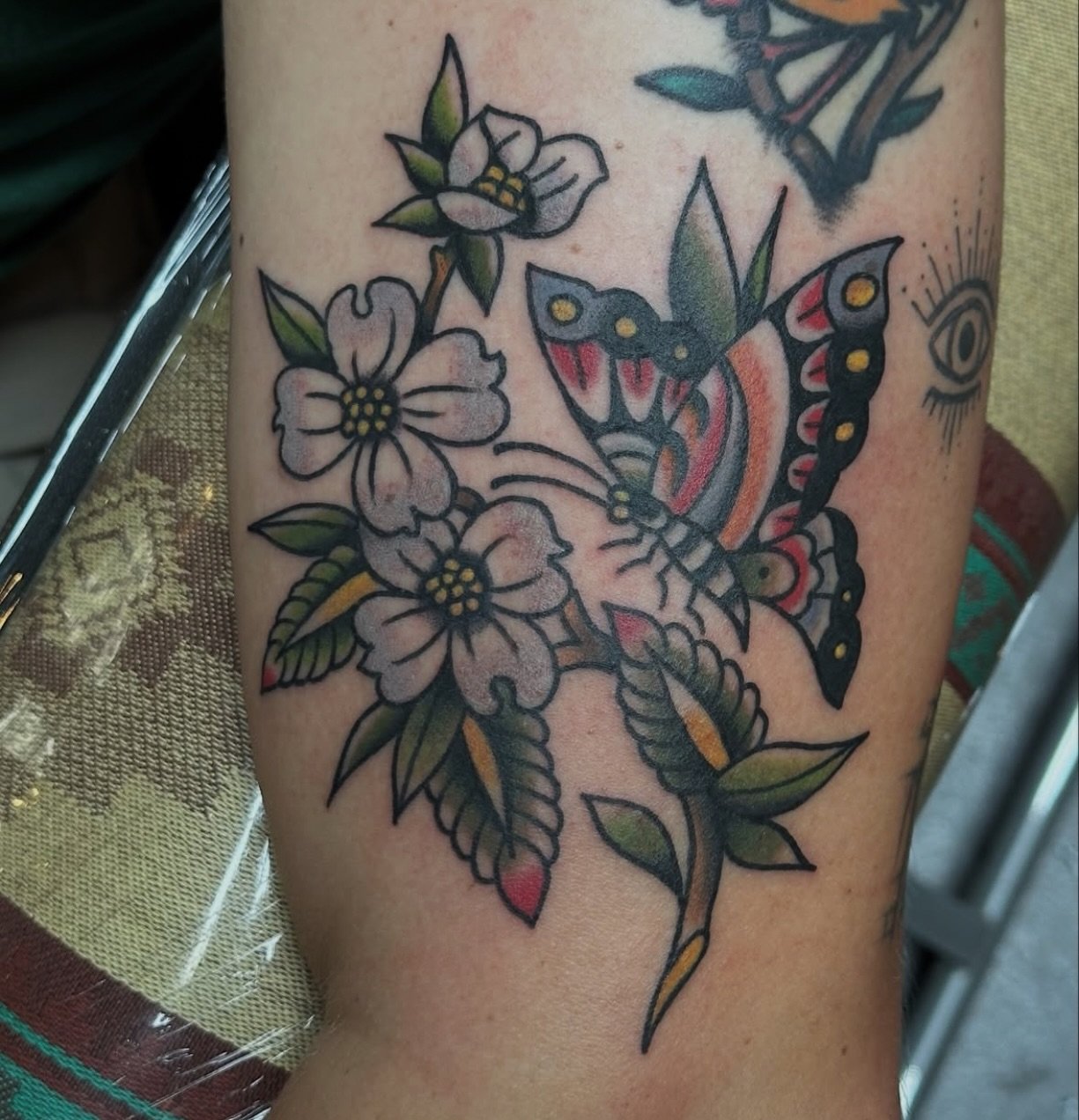 Tattoos made for you &bull; Only at the best 

Walk-ins always welcome, come say hi! 

Made by @tylerdwilliamsart