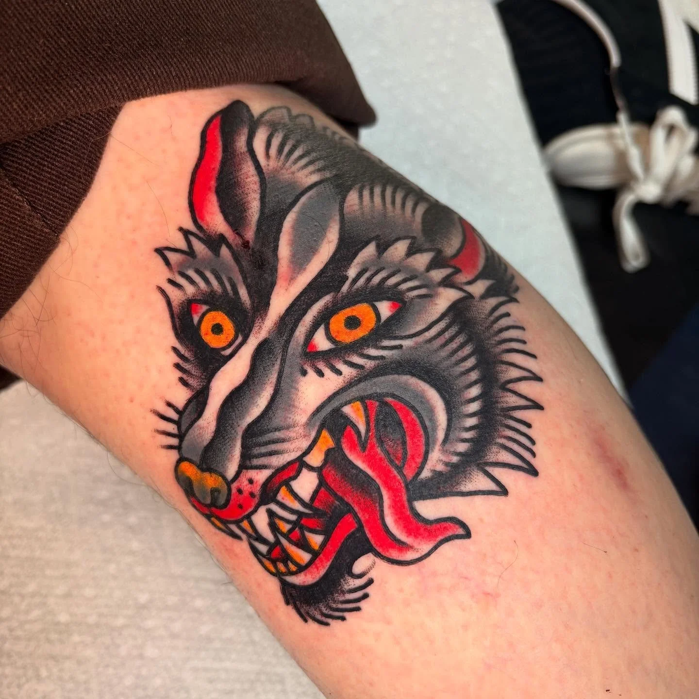 A super fun wolf walk-in from a while back. 🐺 
.
.
.
#wolftattoo #tattoo #tattoos #okc #oklahomacity #oklahoma #oklahomacitytattoo #oklahomacitytattooartist  #oklahomatattooartist #oklahomatattoo #americantraditionaltattoo #americantraditionaltattoo