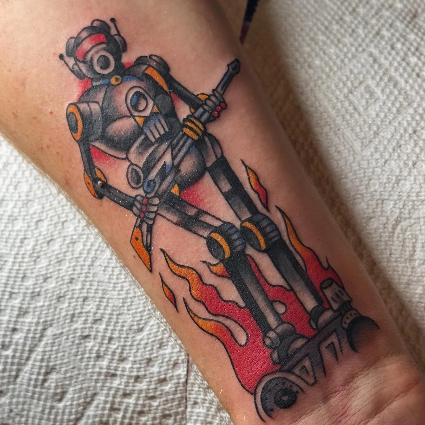 Ready to make tattoos for YOU! @keepsakeokc 

Thank y&rsquo;all for the trust!

Booking now! Tuesday-Friday, Walk-Ins Welcome every Saturdays and whenever time permits!

#tattooflash #classictattoo #vintagetattoo #traditionaltattooflash #tattoo #tatt