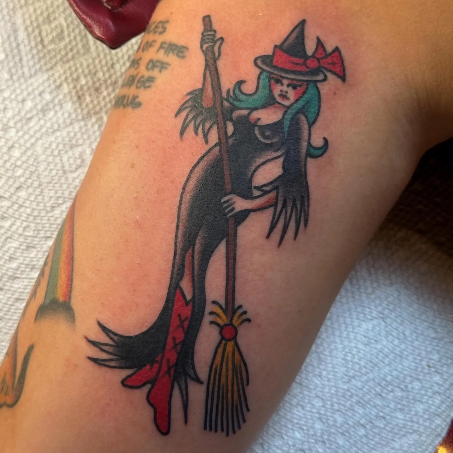 All made @keepsakeokc

Thank y&rsquo;all for the trust!

Booking now! Tuesday-Friday, Walk-Ins Welcome every Saturdays and whenever time permits!

#tattooflash #classictattoo #vintagetattoo #traditionaltattooflash #tattoo #tattoos #oklahoma #oklahoma