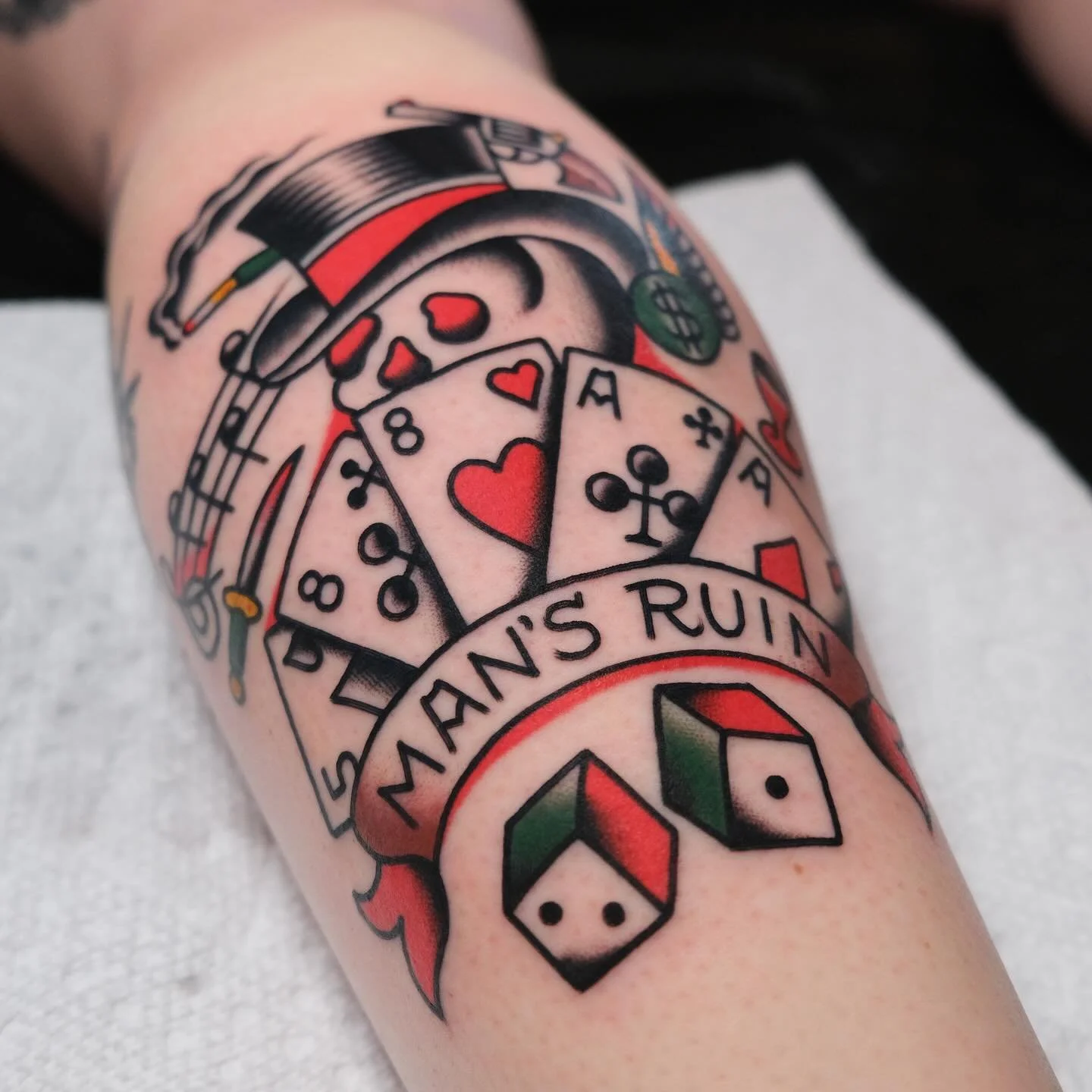 Right off the wall @keepsakeokc 

Book now at keepsakeokc.com!!

#tattoo #tattoos #oklahoma #oklahomacity #oklahomacitytattoo #oklahomatattoo #oklahomatattooartist #oklahomacitytattooartist #traditionaltattoo #oldschooltattoo #bright_and_bold #boldta